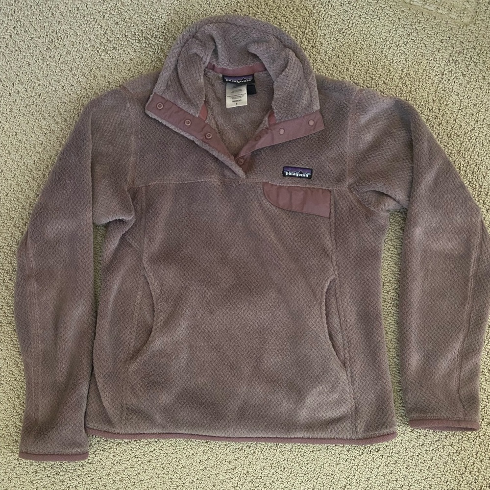 Patagonia Women’s Pullover size Small